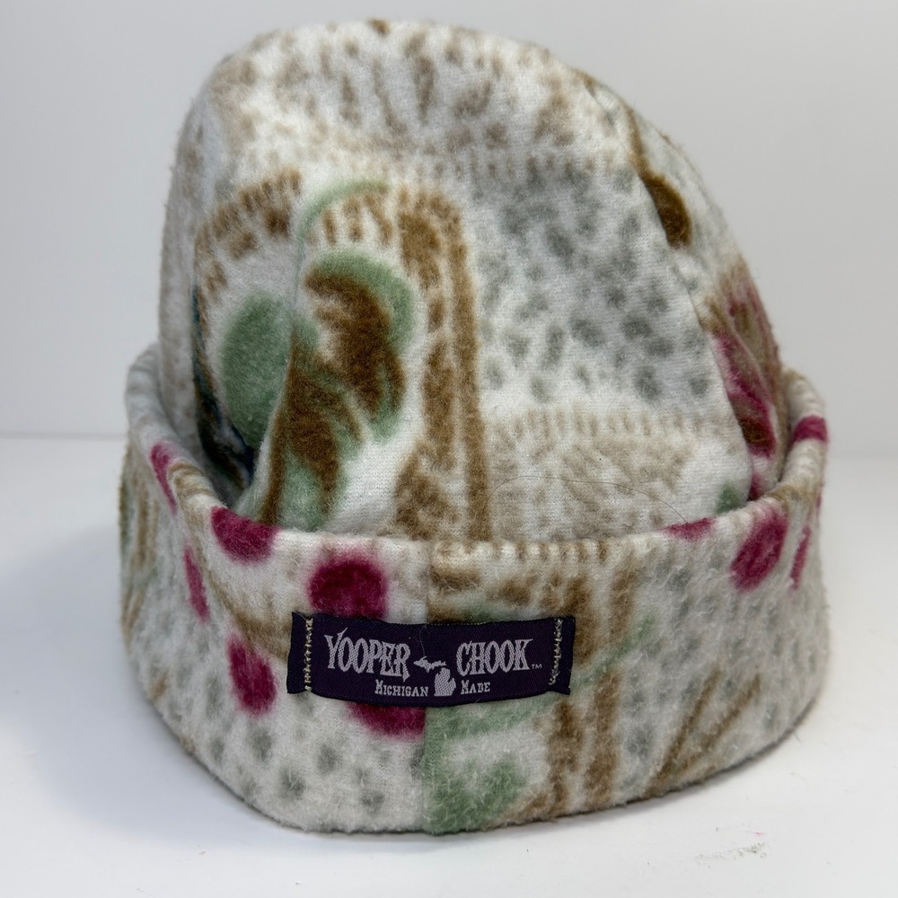 Yooper Chook Womens Large Multicolor Gorp Cabincore Fleece Nature Lodge Beanie